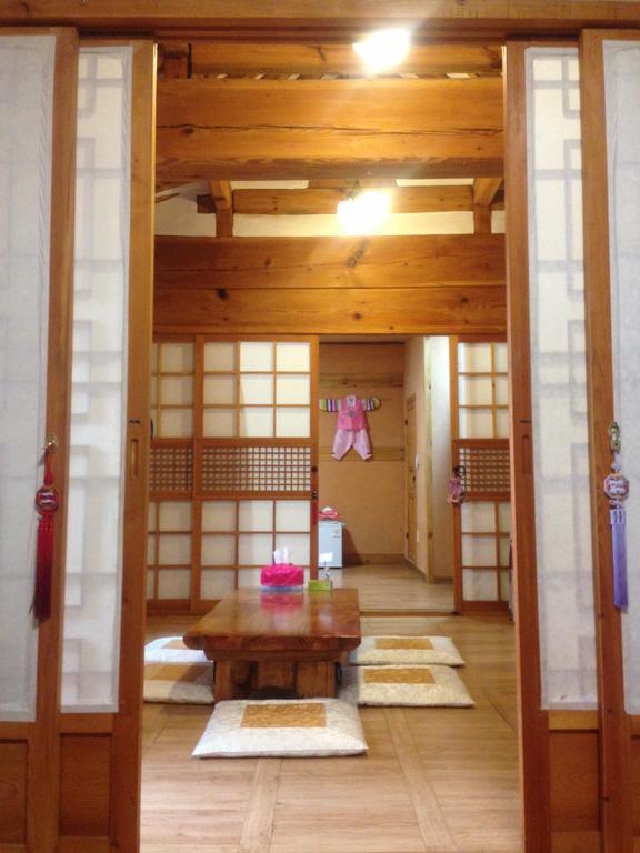Haemil Hanok Guesthouse Seoul Room photo